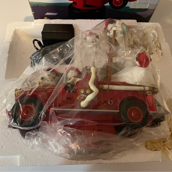 Vintage Enesco On the Spot Fire Department - Picture 5 of 10